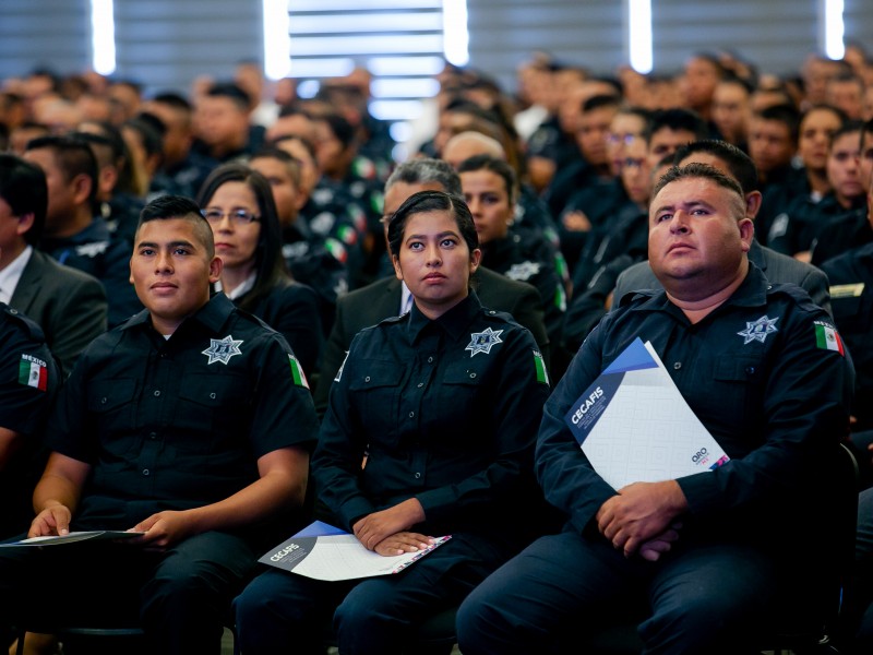 Se gradúan 428 elementos policíacos