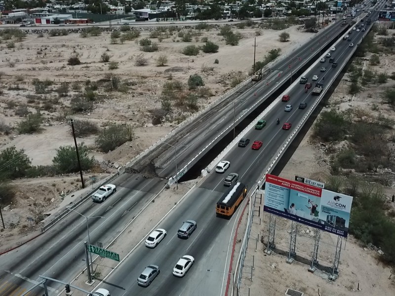 Se hace el cierre del puente de la 8 octubre