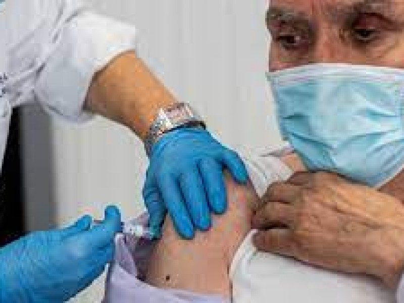 Se han vacunado al 85% de poblanos contra COVID19