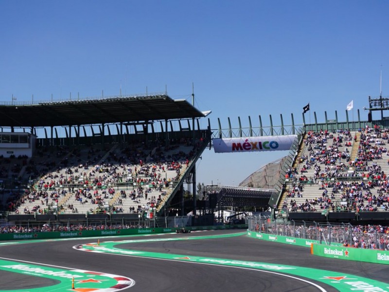 Se impone Ferrari para arranque del Gran Premio CdMX