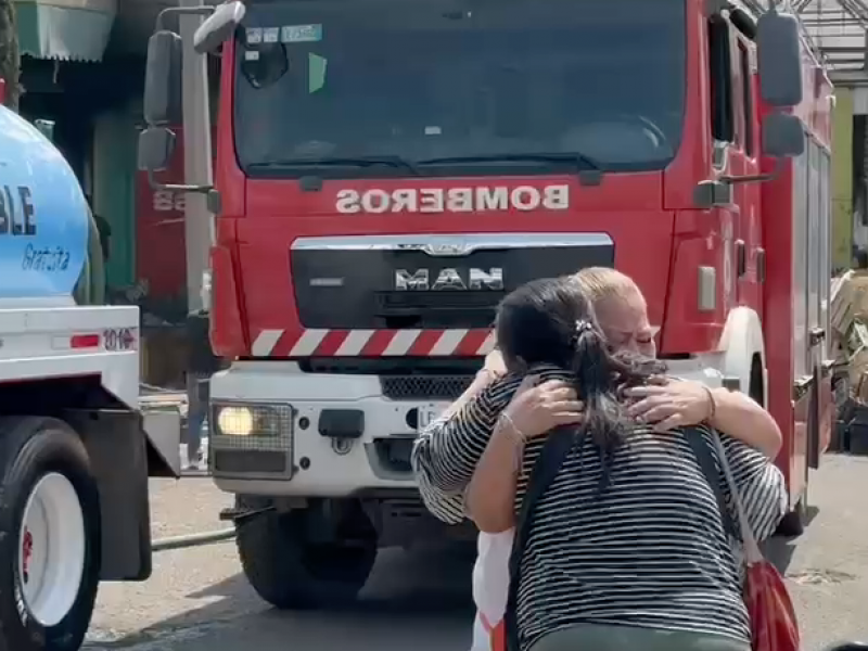Se incendia Central de Abasto de Tultitlán