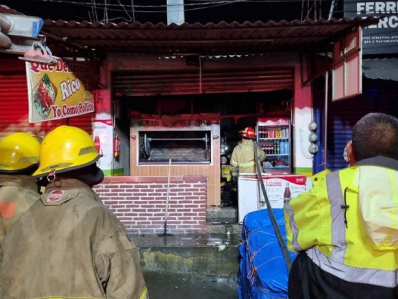 Se incendia rosticería en Chilpancingo