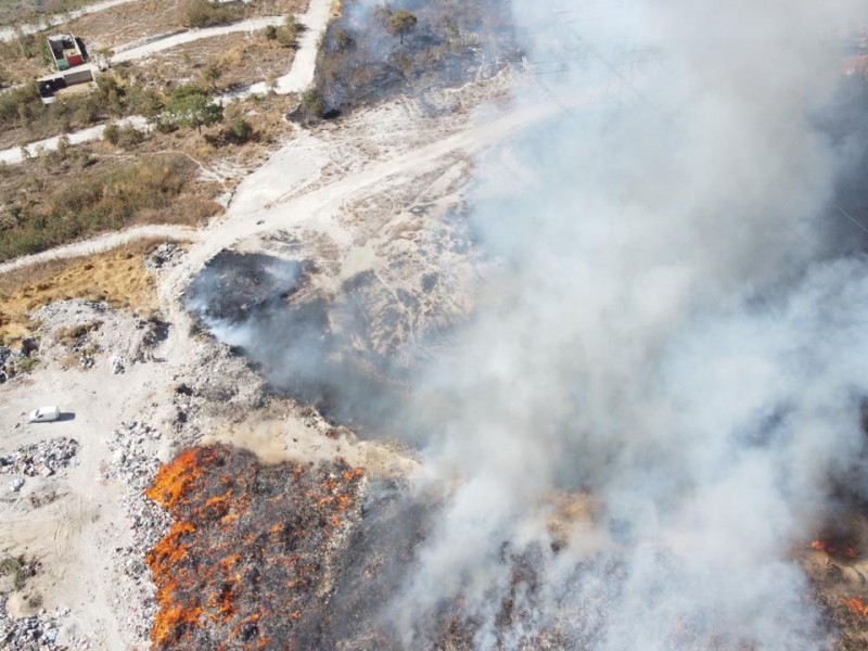 Se incendia vertedero de Tala, hay 1 detenido