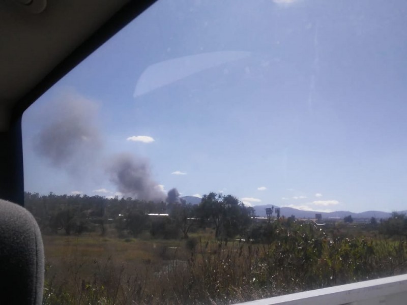 Se incendia vivienda al Norte de Morelia