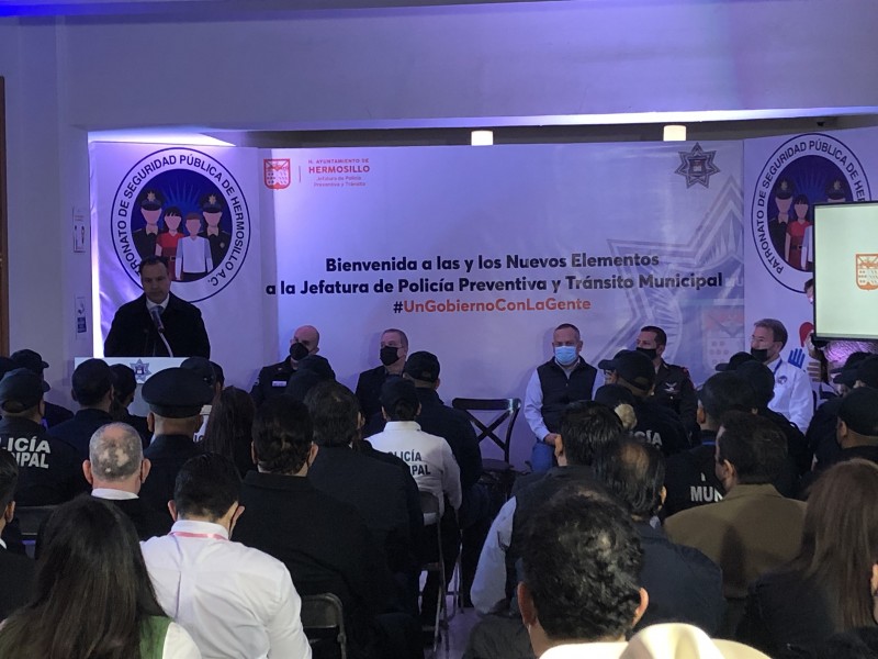 Se incorporan 32 nuevos policías municipales en Hermosillo