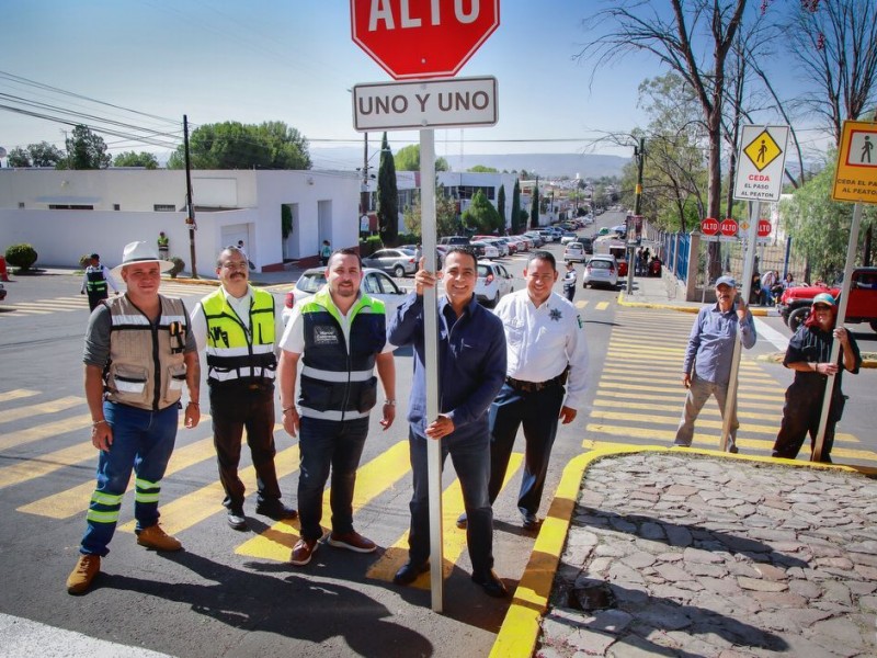 Se instalan 10 nuevos cruces 1y 1 en la ciudad