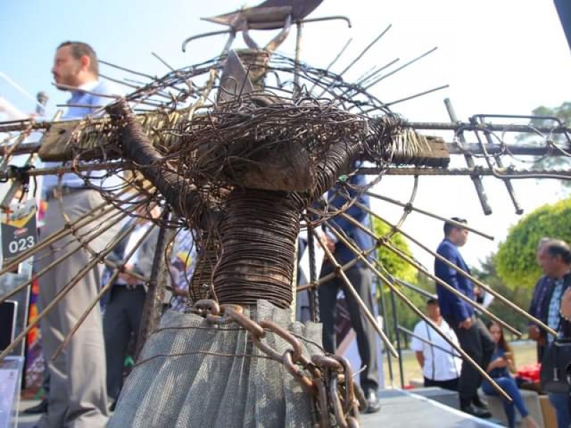 Se lleva a cabo concurso de cruces en Seminario Palafoxiano