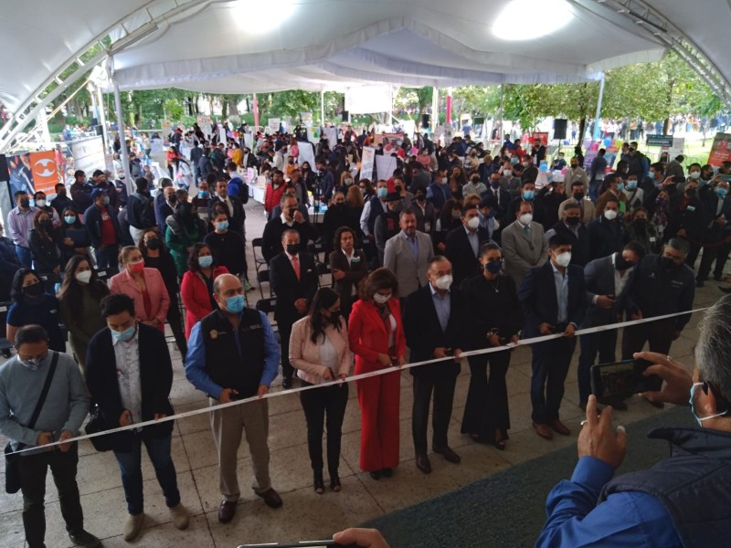 Se lleva a cabo Feria del empleo 2022 en Toluca