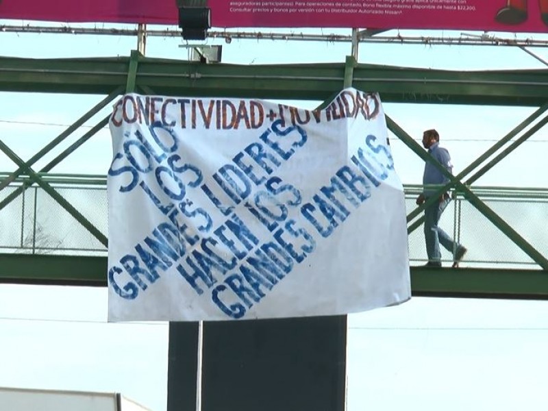 Se manifiestan a favor del puente vehicular