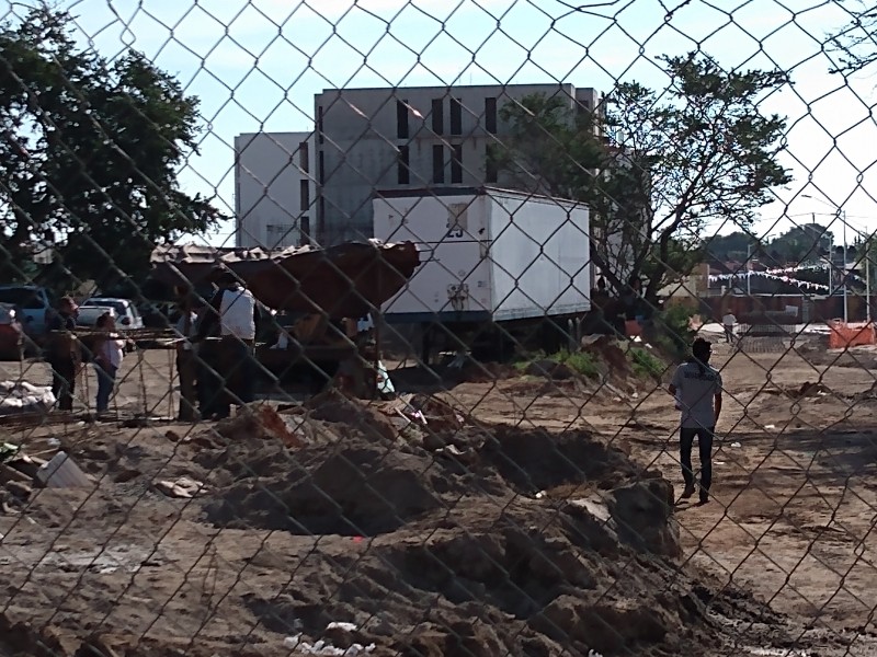 Se manifiestan contra construcción de departamentos en Tlaquepaque