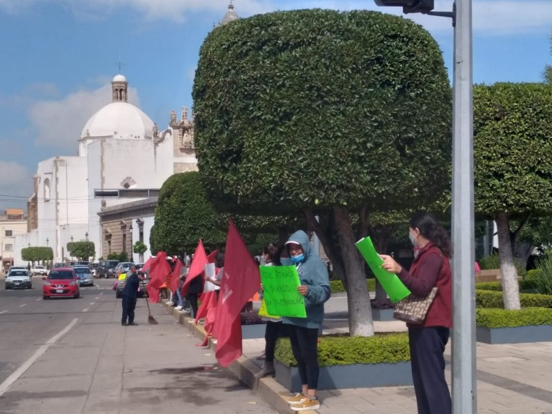 Se manifiestan en Irapuato para exigir caminos seguros a comunidades