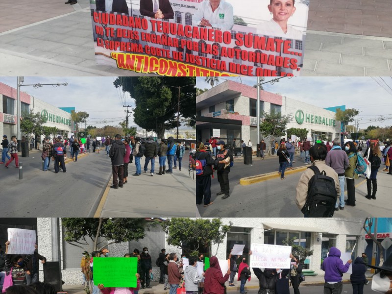 Se manifiestan en Tehuacán, por el tema del DAP