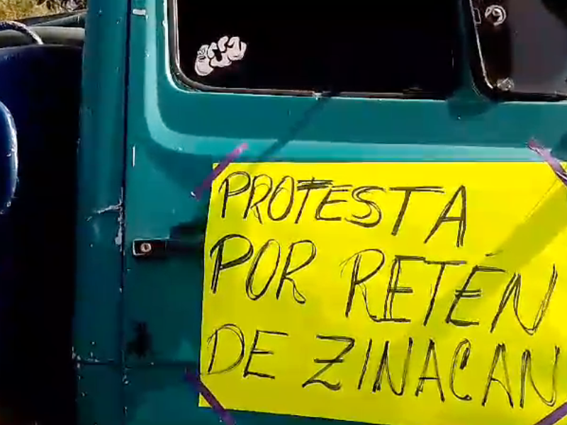 Se manifiestan piperos por libre tránsito en Toluca