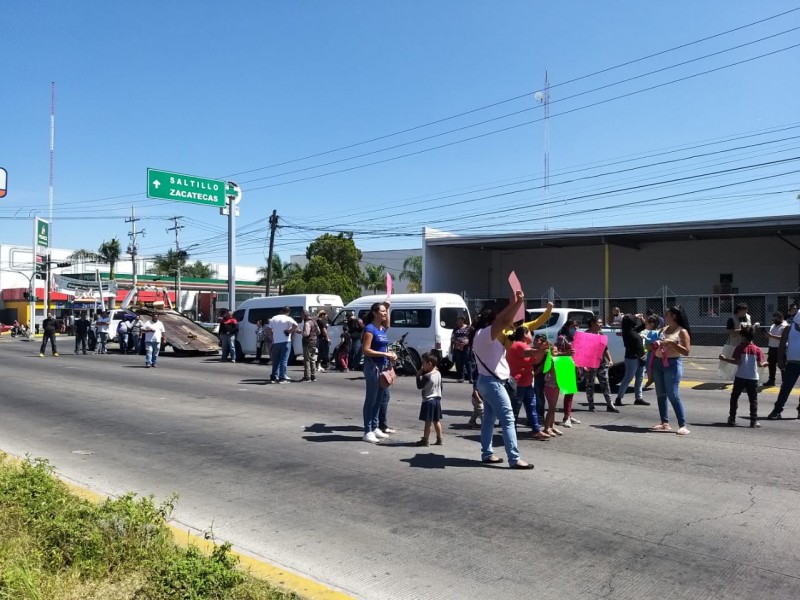 Se manifiestan tras operativo contra Urvans