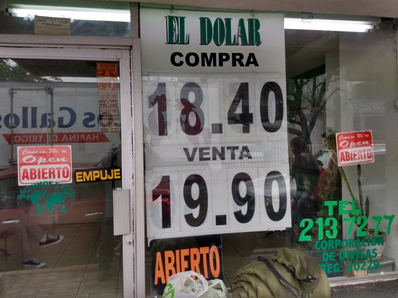 Venden dólar en casas de cambio por abajo de $20