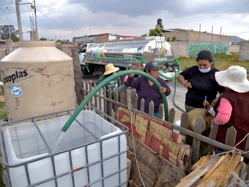 Se mantiene el abasto de agua potable por pipas