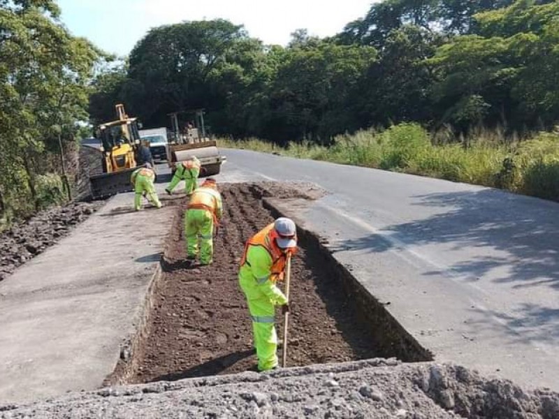 Se mantiene mantenimiento de la red carretera en Veracruz: SICT