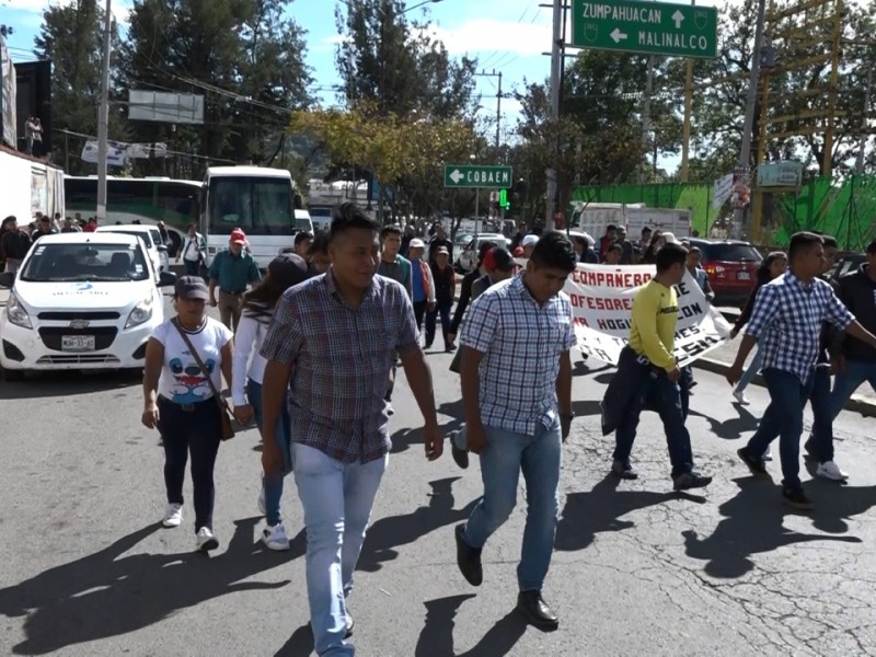 Se movilizan estudiantes de Tenería