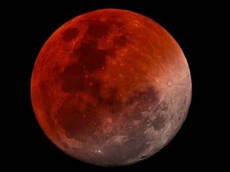 Se observará eclipse lunar más largo del siglo