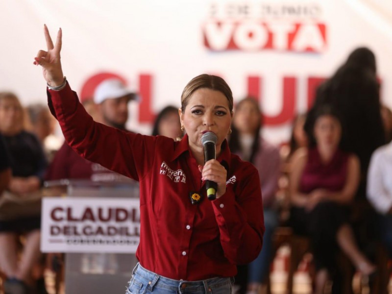 Se prepara Claudia Delgadillo para el debate del domingo