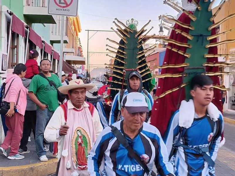 Se preparan peregrinos de las Cholulas para ir a Basílica