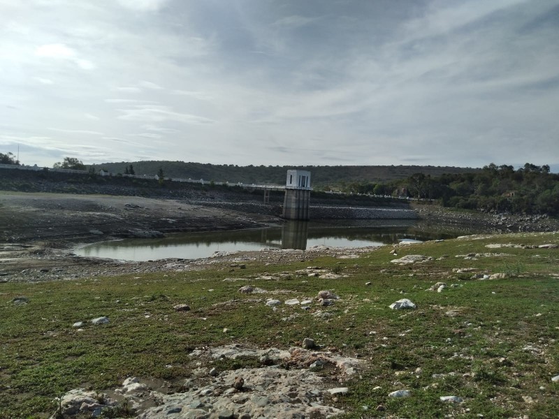 Se presentan bajos niveles de agua en Presa de Valsequillo