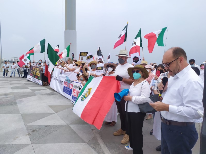 Se pronuncian en Veracruz contra la revocación de mandato