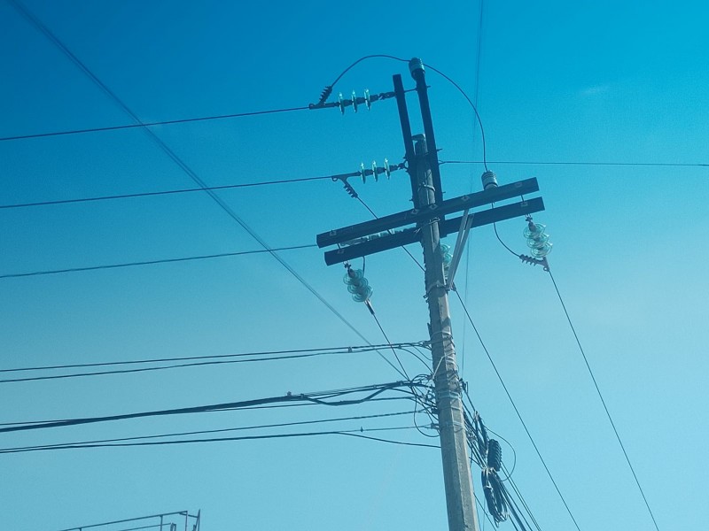 Se quedan sin luz casi 100 mil veracruzanos por apagón