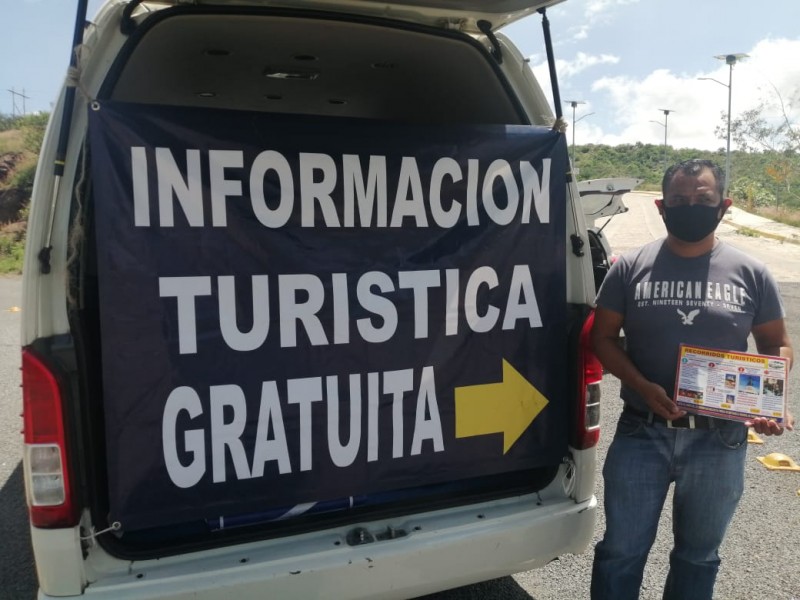 Se reactivan guías de turistas