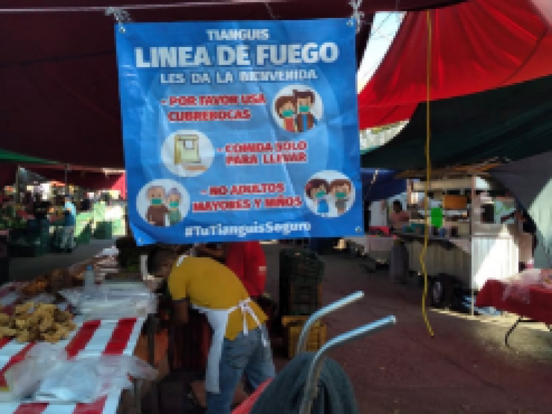 Se reactivan tianguis, pero no bajan la guardia ante Covid-19