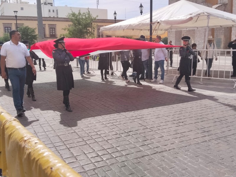 Se realiza desfile del Día del Trabajo con participación de sindicatos ...