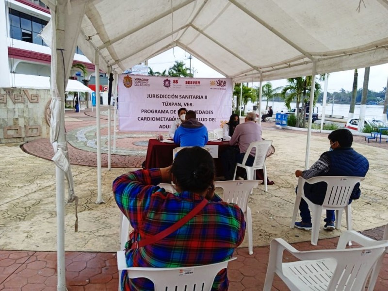 Se realizó Brigada Médica en Tuxpan