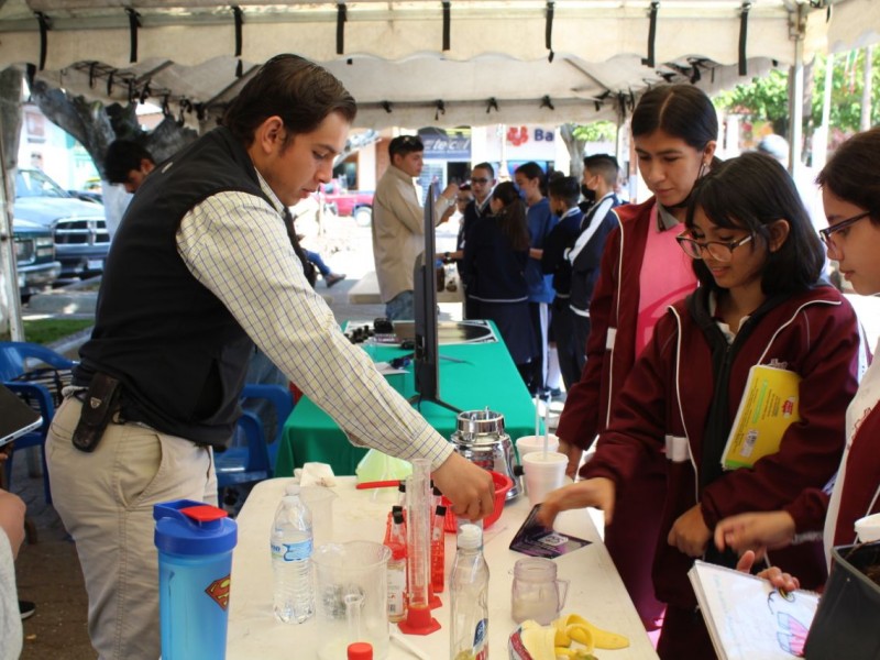 Se realizó Semana de Ciencia, Tecnología y Literatura en Tangancícuaro