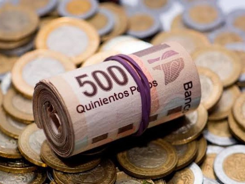 Se recupera ligeramente el peso este martes