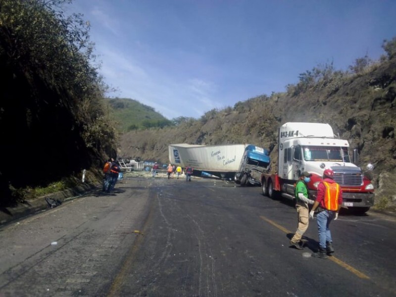 Se registra accidente sobre la autopista Puebla-Veracruz