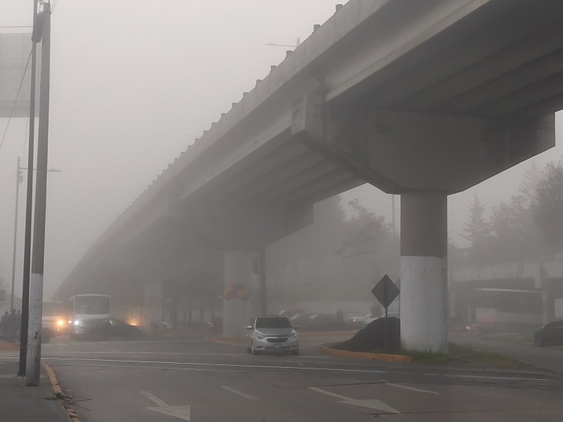 Se registra banco de niebla en Toluca