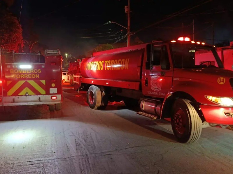 Se registra fuerte incendio en colonia Las Julietas de Torreón