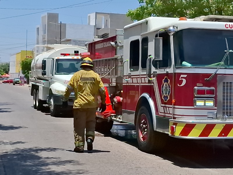 Se  incendía una vivienda en Tierra Blanca; no hay personas lesionadas