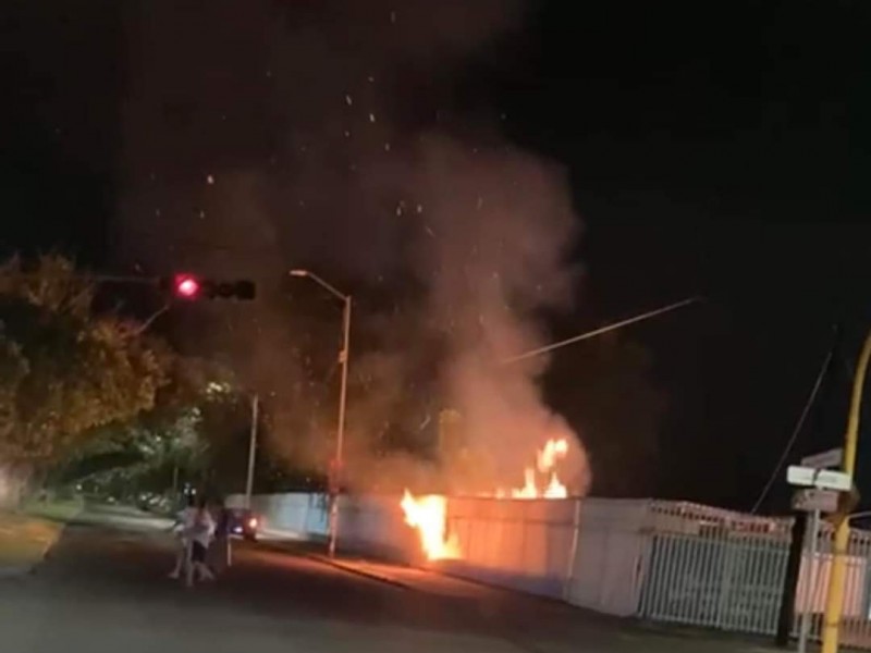 Se registra incendio en secundaria Jesús Reyes Heroles