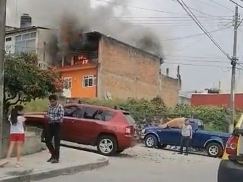 Se registra incendio en vivienda de Xalapa