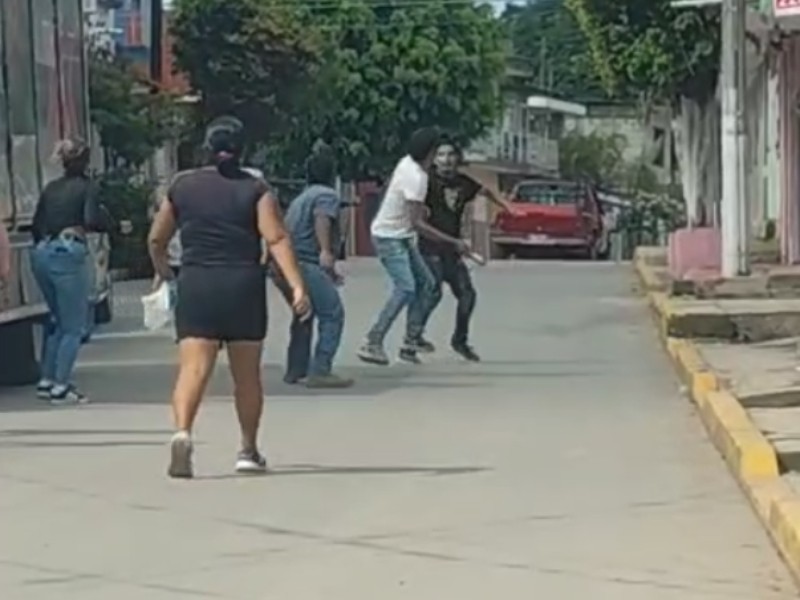 Se registra riña a machetazos en Tuzamapan, municipio de Coatepec