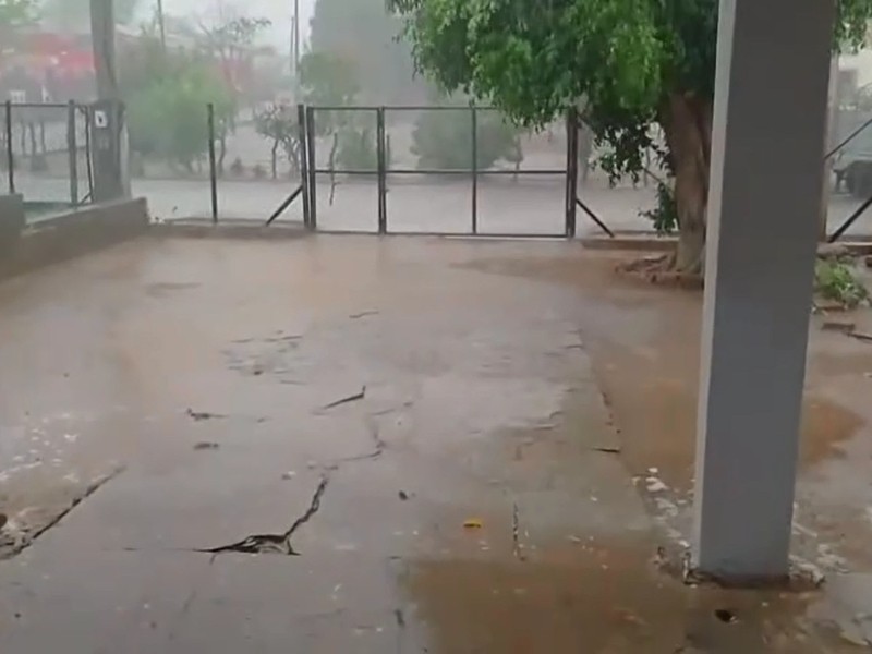 Se registran primeras lluvias en Álamos y San Bernardo