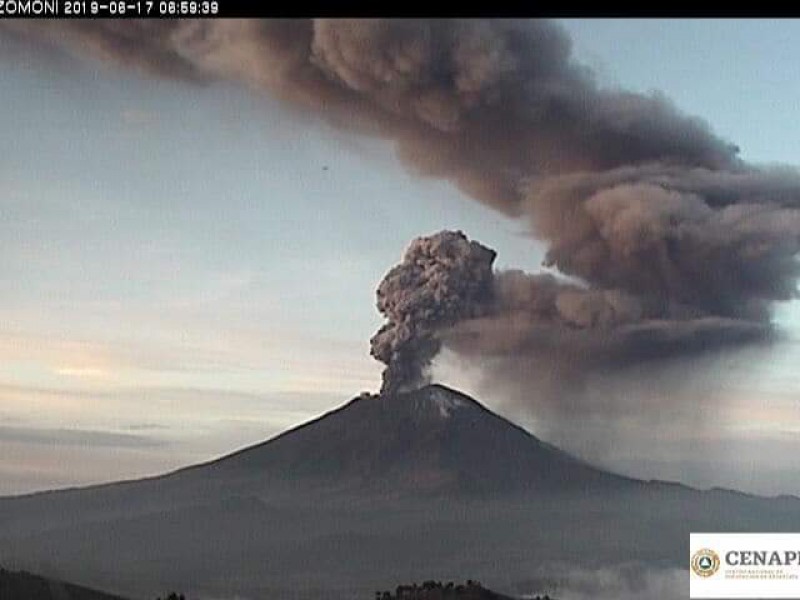Se registró una explosión del volcán Popocatépetl