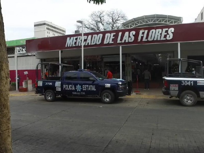 Se reinstalan vendedores en Mercado de las Flores