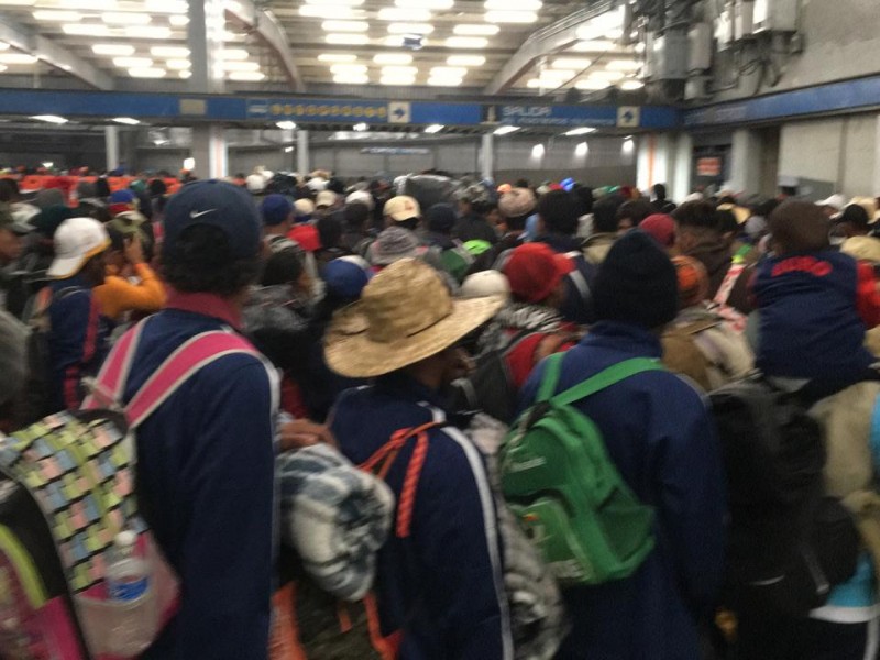 Se retiran migrantes de CDMX; van a Querétaro