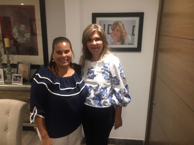 Se reúne Sara Valle con Gobernadora de Sonora