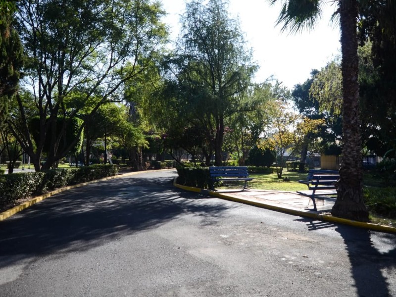 Se reunen ambientalistas con autoridades federales por estación en parque Alcanfores