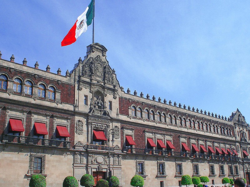 Se reúnen empresarios con AMLO en Palacio Nacional