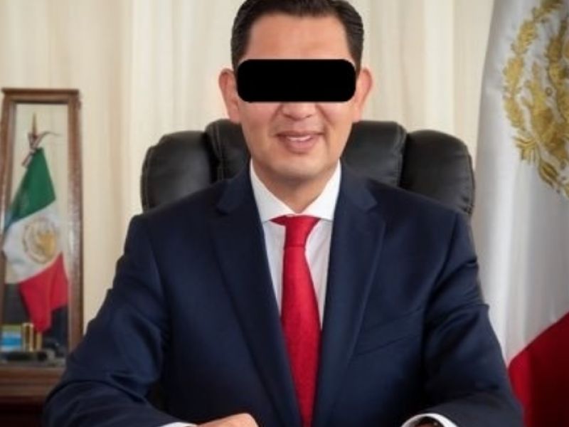 Se separa del cargo alcalde de Tianguistenco por acusaciones