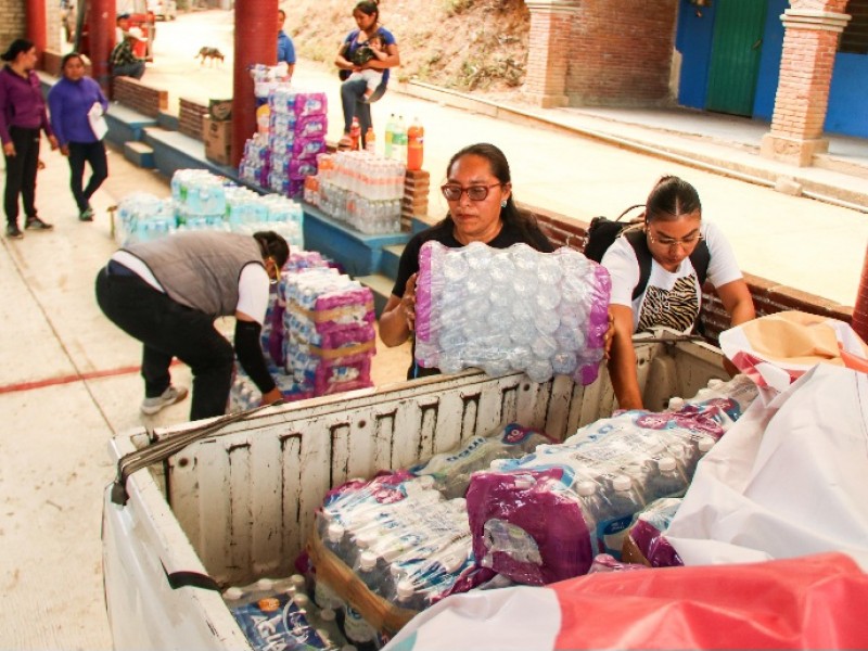 Se suma DIF Oaxaca al apoyo de las familias de Mixtepec